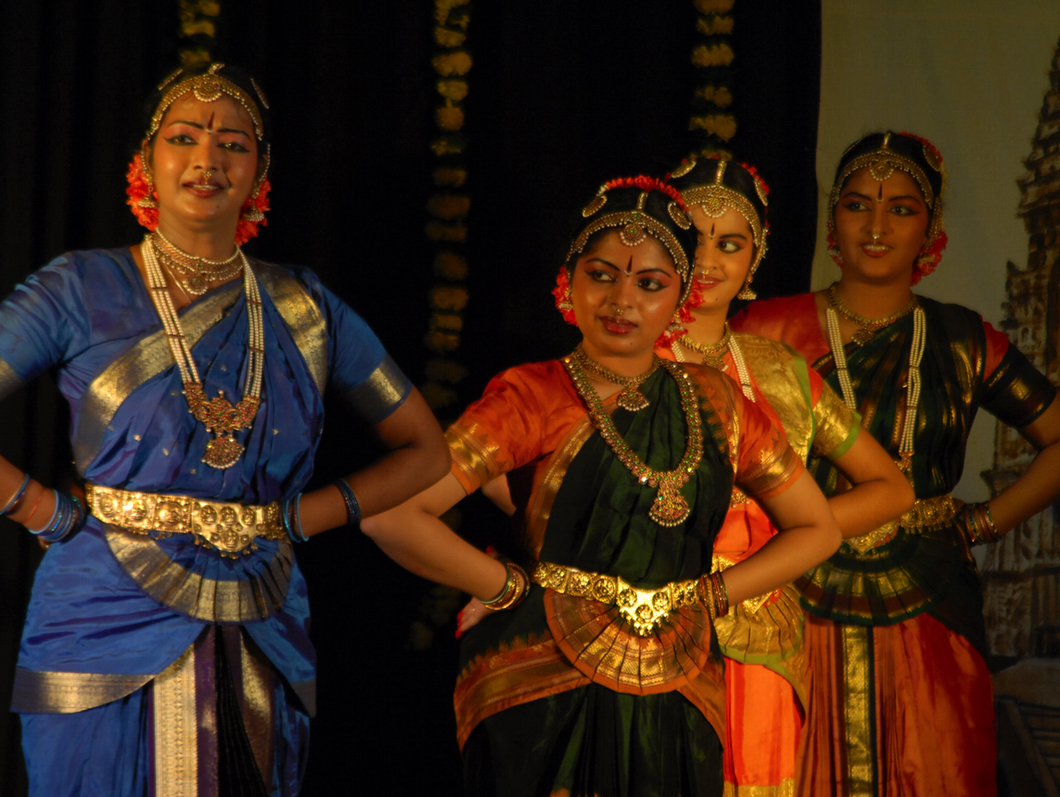 Advanced students in Bharatanatyam performance